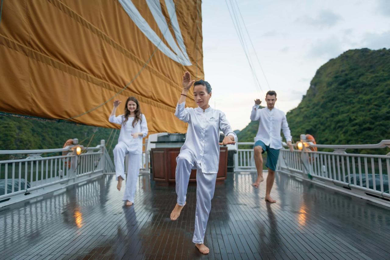  Paradise Luxury Sails Cruise 5*