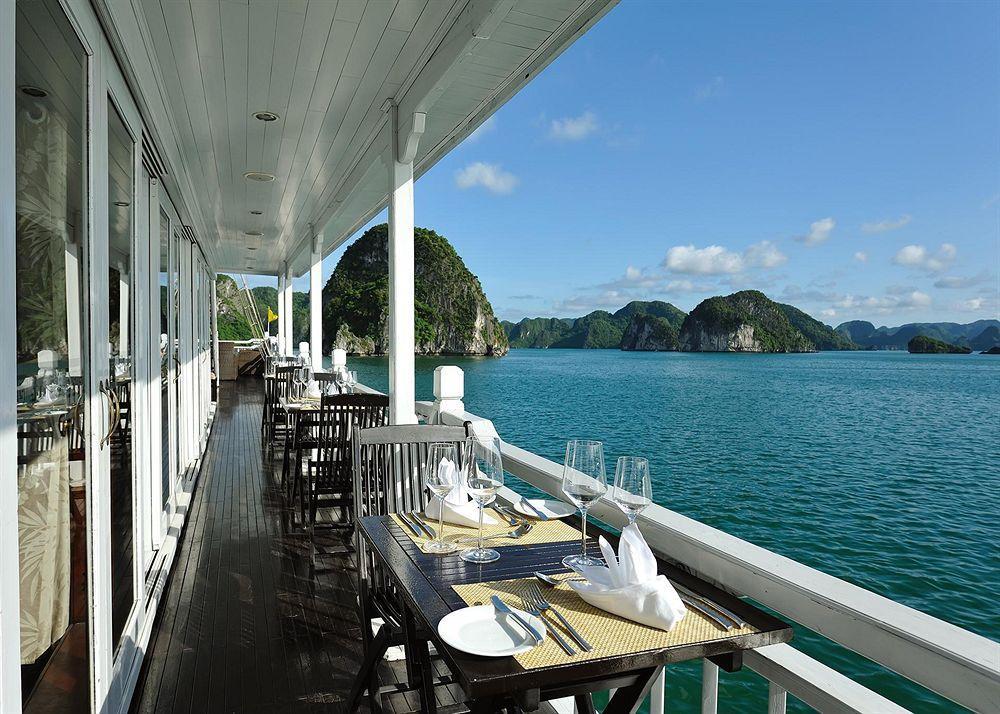 Paradise Luxury Sails Cruise  5*