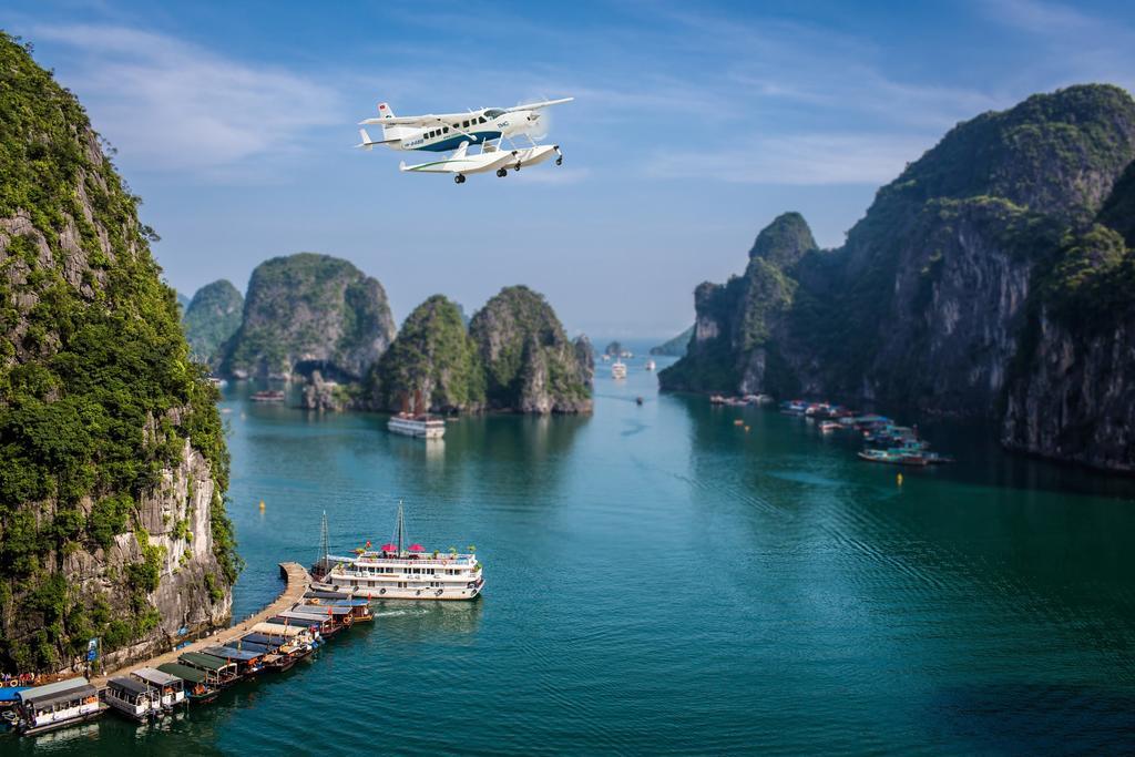 Paradise Luxury Sails Cruise 5*
