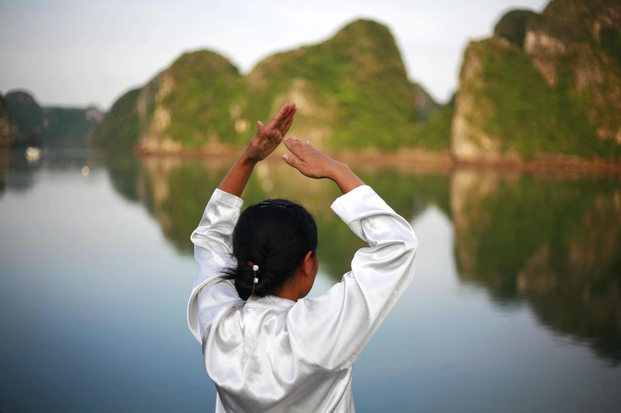 Paradise Luxury Sails Cruise Hạ Long
