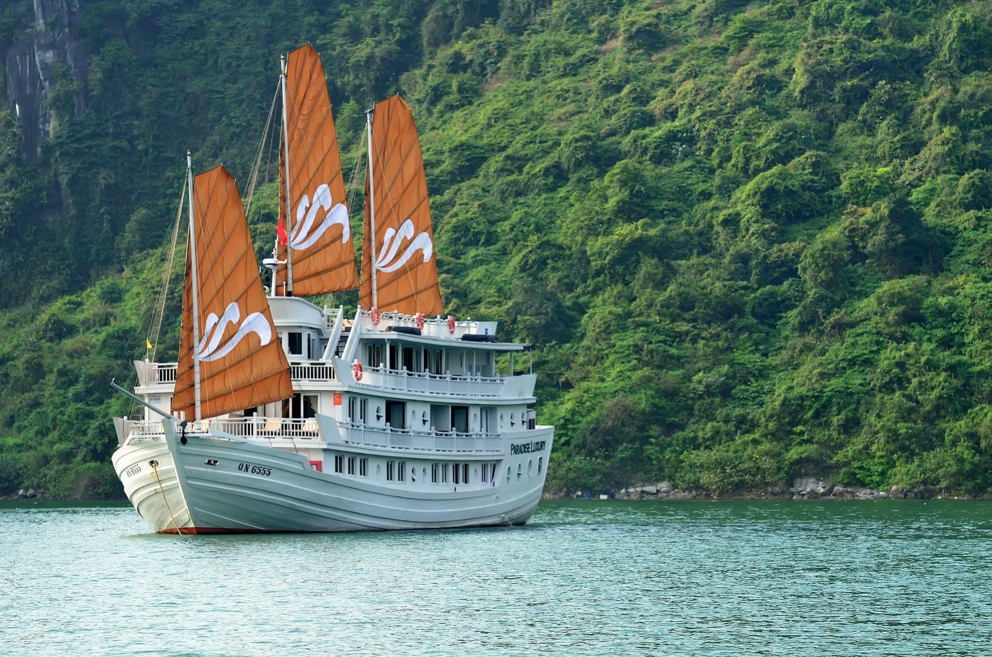  Paradise Luxury Sails Cruise Hạ Long