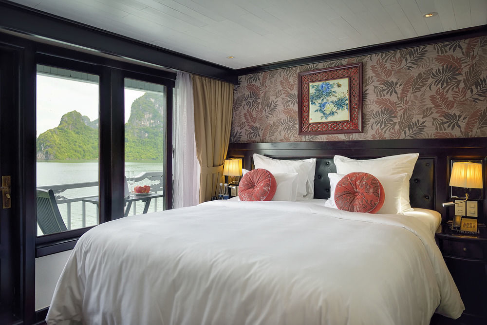  Paradise Luxury Sails Cruise Hạ Long